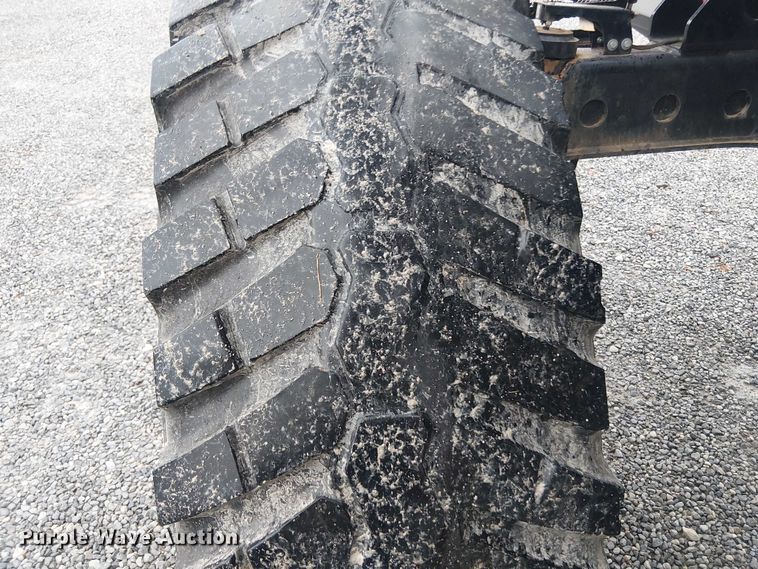 image for item DT4700 2019 Apache AS640 sprayer