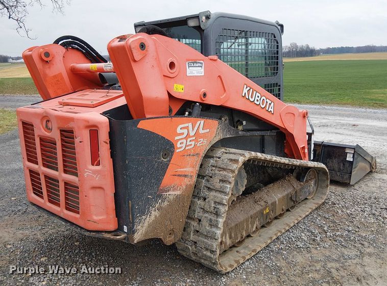 MINI CARGADOR SOBRE ORUGAS 2019 KUBOTA SVL952S