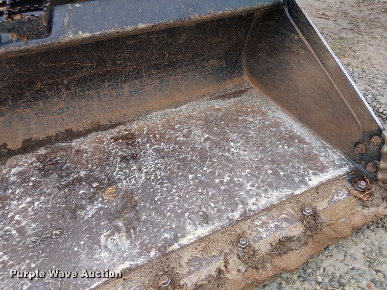 image for item DT4702 2019 Kubota SVL95-2S tracked skid steer loader