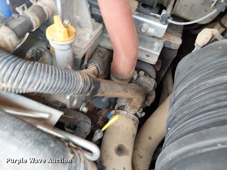 image for item DT4702 2019 Kubota SVL95-2S tracked skid steer loader