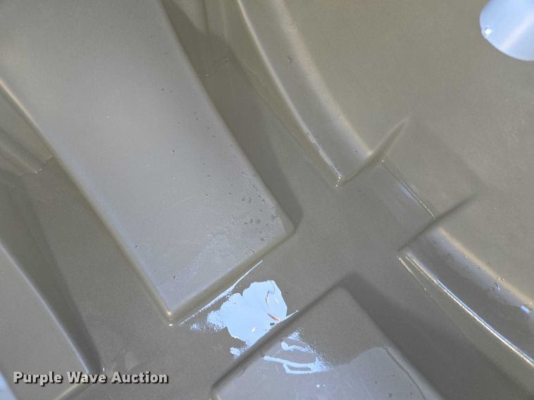 image for item DT4703 1990 Ford LN8000 water truck