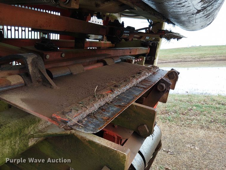 image for item DT4704 2021 Trebro AS3 sod harvester