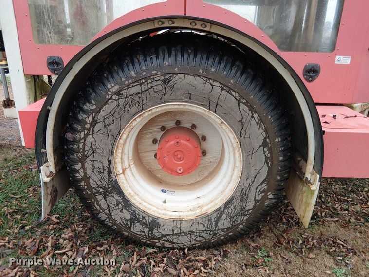 image for item DT4704 2021 Trebro AS3 sod harvester