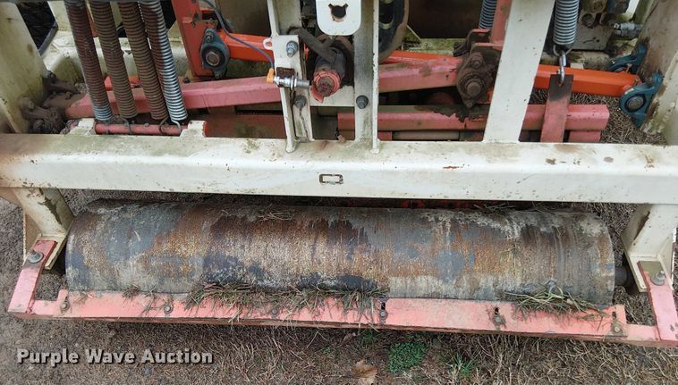 image for item DT4705 2005 Trebro AutoStack sod harvester