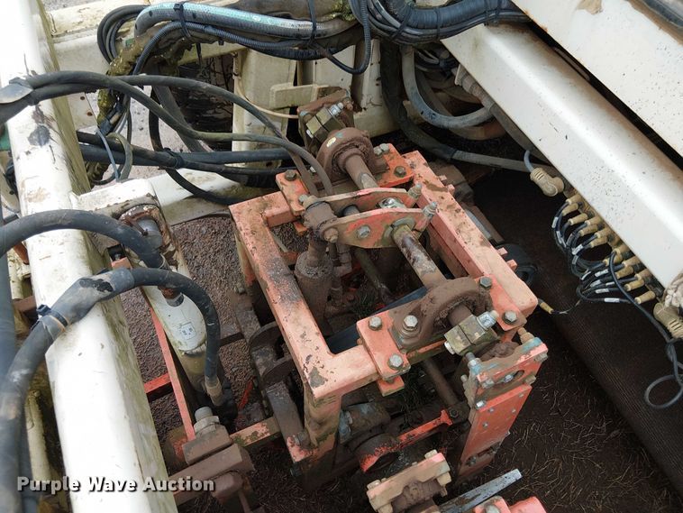 image for item DT4705 2005 Trebro AutoStack sod harvester