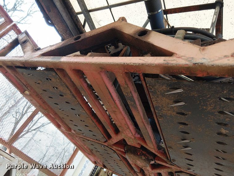 image for item DT4705 2005 Trebro AutoStack sod harvester