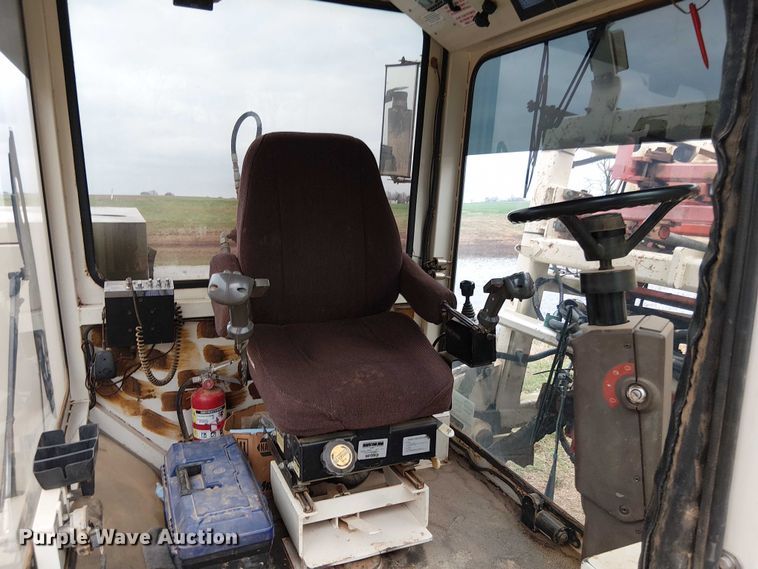 image for item DT4705 2005 Trebro AutoStack sod harvester