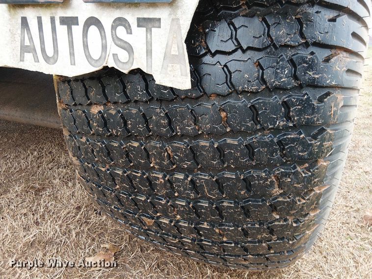 image for item DT4705 2005 Trebro AutoStack sod harvester