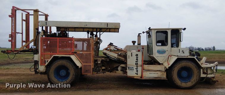 image for item DT4706 2006 Trebro AutoStack sod harvester