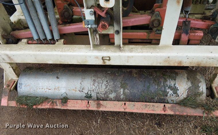 image for item DT4706 2006 Trebro AutoStack sod harvester