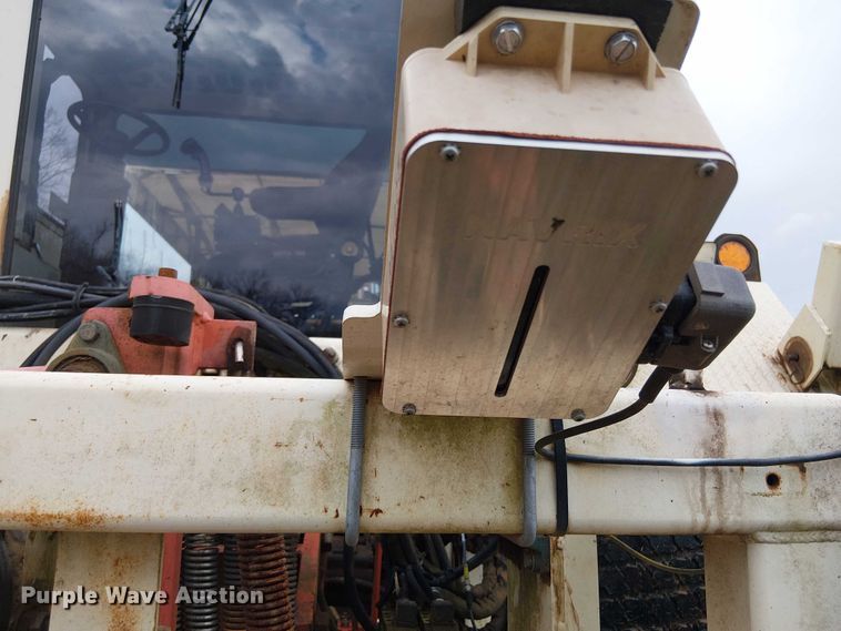 image for item DT4706 2006 Trebro AutoStack sod harvester