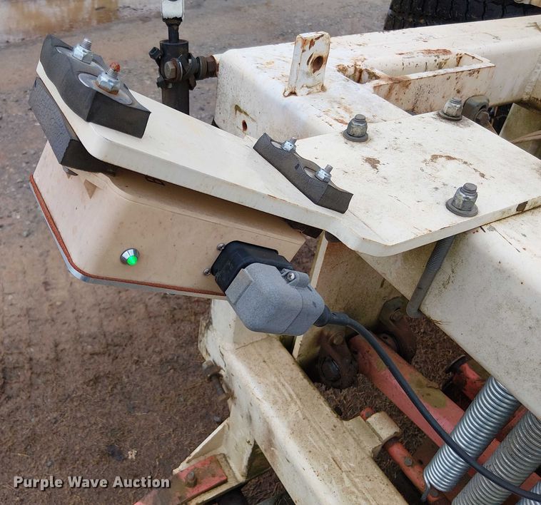 image for item DT4706 2006 Trebro AutoStack sod harvester