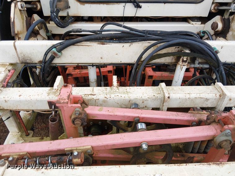 image for item DT4706 2006 Trebro AutoStack sod harvester