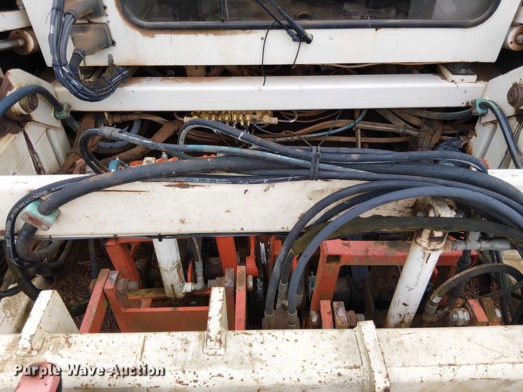 image for item DT4706 2006 Trebro AutoStack sod harvester