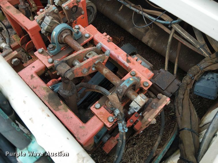 image for item DT4706 2006 Trebro AutoStack sod harvester