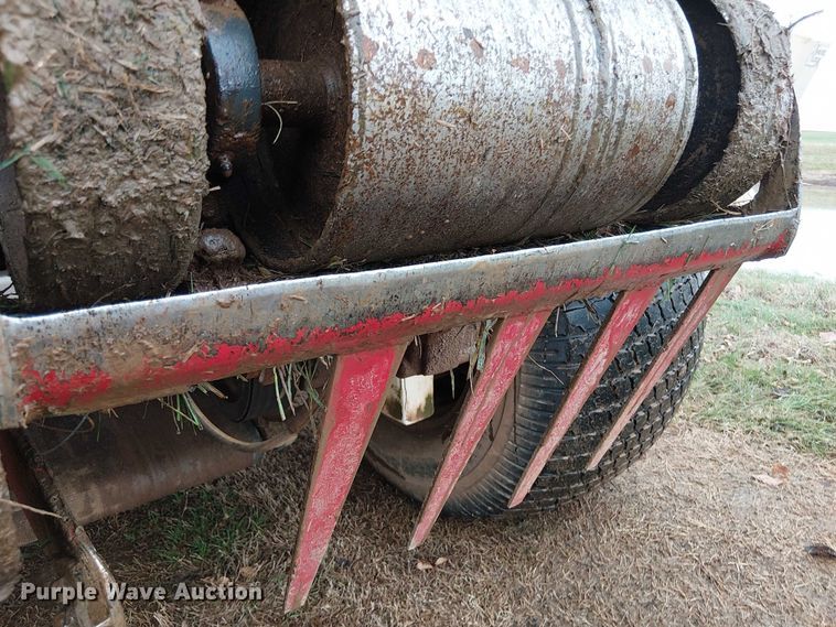 image for item DT4706 2006 Trebro AutoStack sod harvester