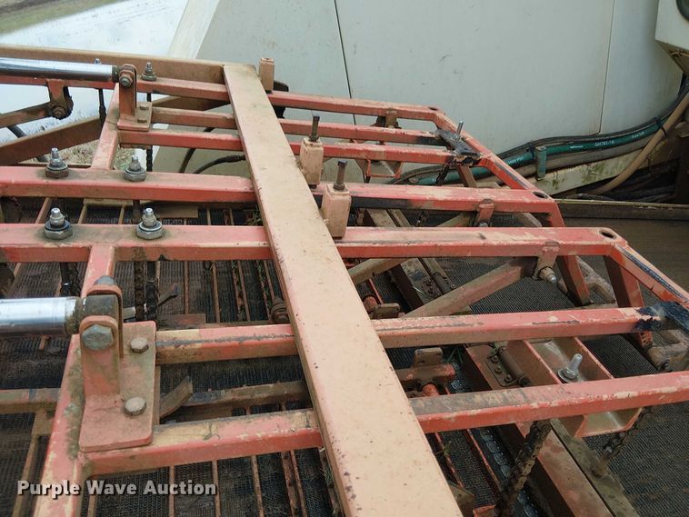 image for item DT4706 2006 Trebro AutoStack sod harvester