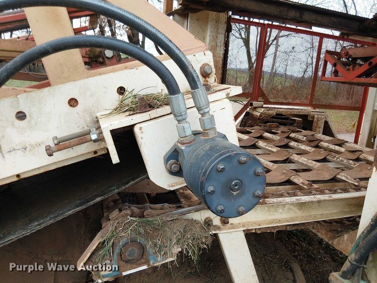 image for item DT4706 2006 Trebro AutoStack sod harvester