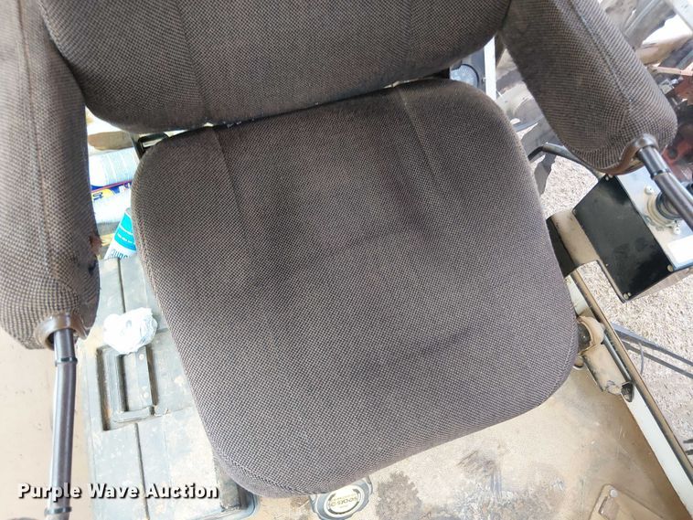 image for item DT4706 2006 Trebro AutoStack sod harvester