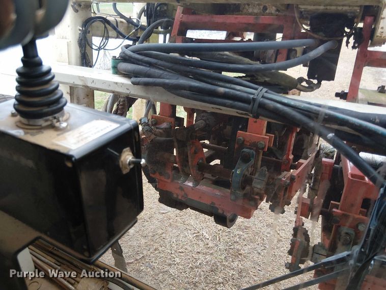 image for item DT4706 2006 Trebro AutoStack sod harvester