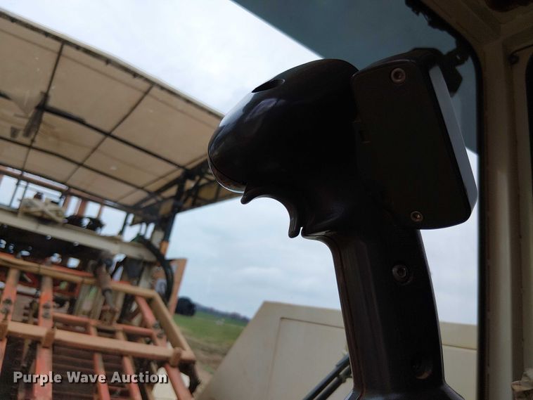 image for item DT4706 2006 Trebro AutoStack sod harvester