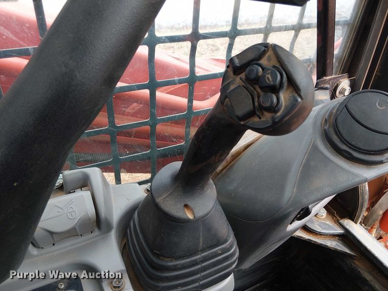 image for item DT4707 2022 Kubota SVL 97-2 tracked skid steer loader