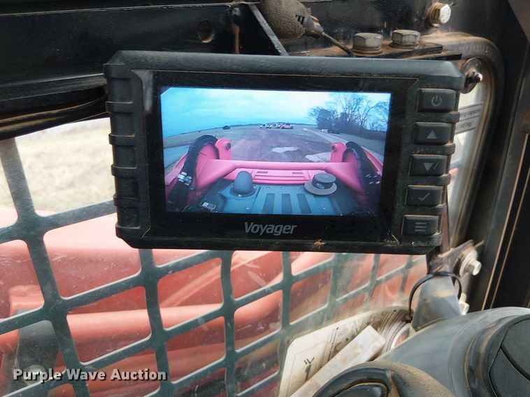 image for item DT4707 2022 Kubota SVL 97-2 tracked skid steer loader