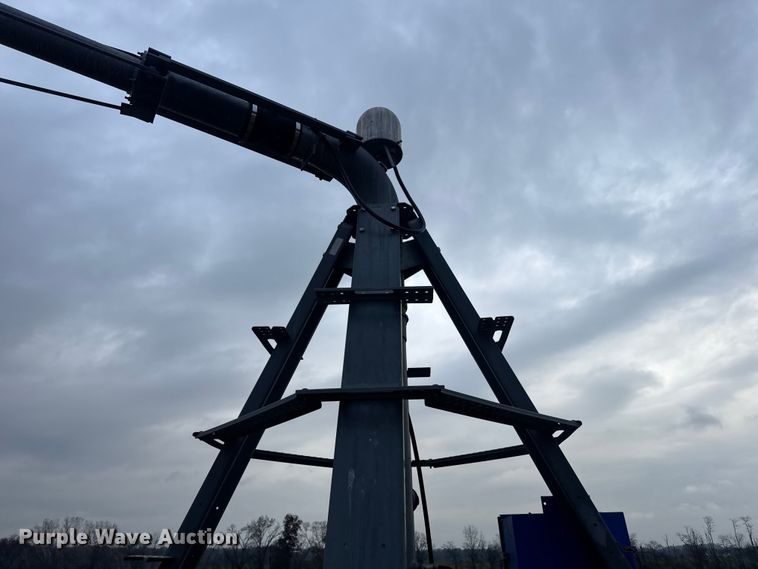 image for item DT4710 Reinke center pivot