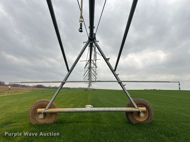 image for item DT4711 Reinke center pivot