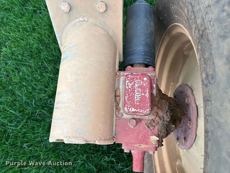 image for item DT4711 Reinke center pivot