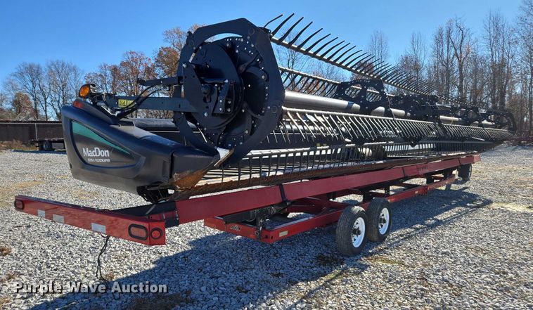 image for item DT4727 2017 MacDon FD75-S flex draper head