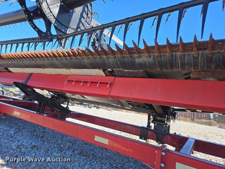 image for item DT4727 2017 MacDon FD75-S flex draper head