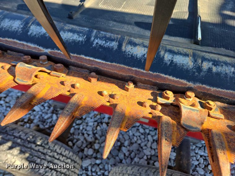 image for item DT4727 2017 MacDon FD75-S flex draper head