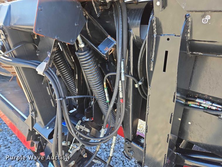 image for item DT4727 2017 MacDon FD75-S flex draper head