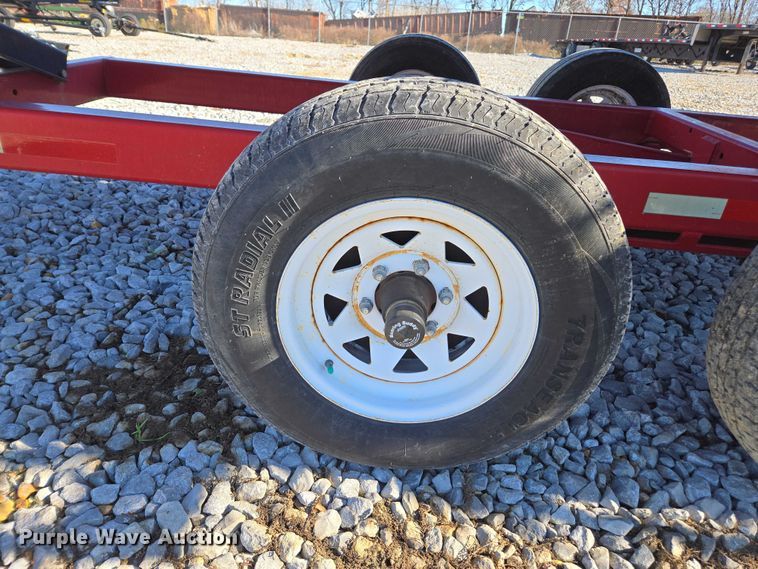 image for item DT4727 2017 MacDon FD75-S flex draper head