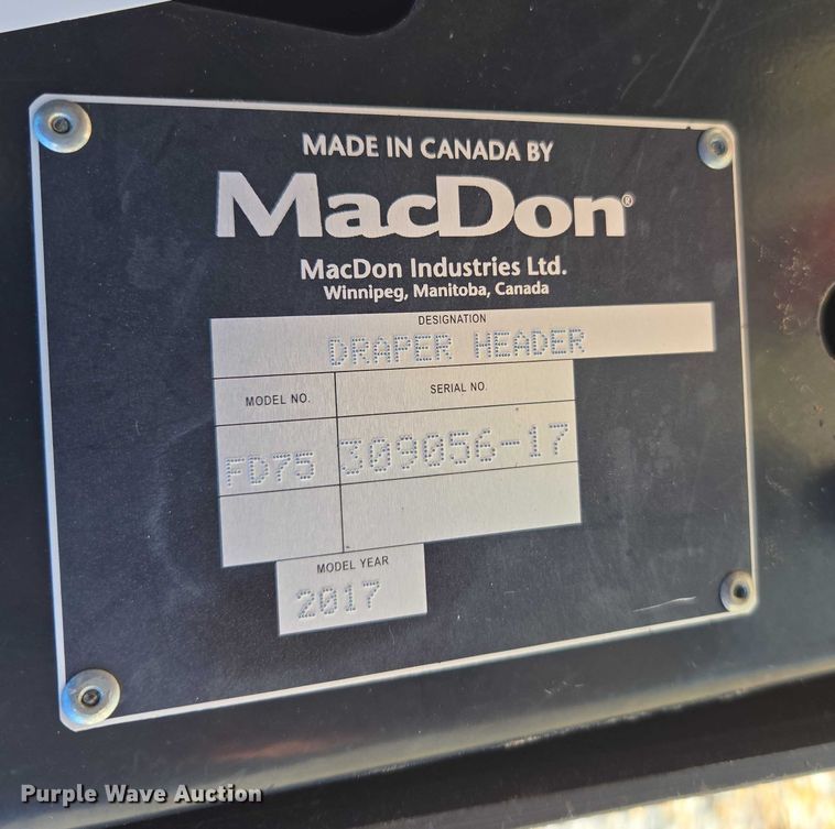 image for item DT4727 2017 MacDon FD75-S flex draper head