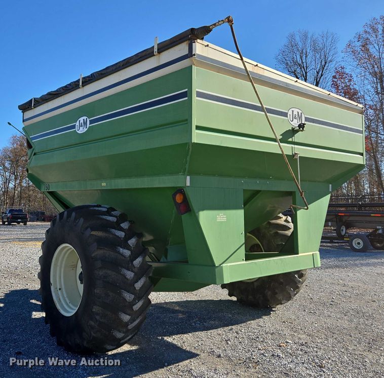 image for item DT4730 1997 J&M 750-16 grain cart