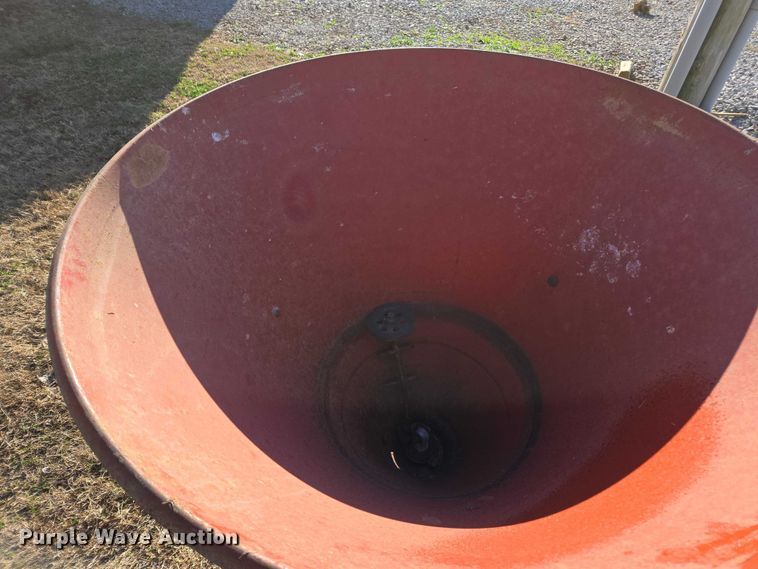 image for item DT4735 First Choice 500 seeder