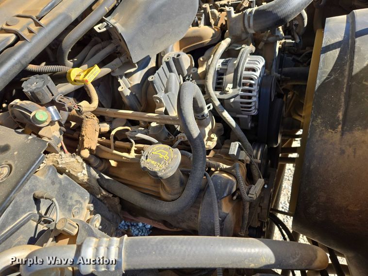 image for item DT4737 2003 Ford F250 Super Duty XLT pickup truck