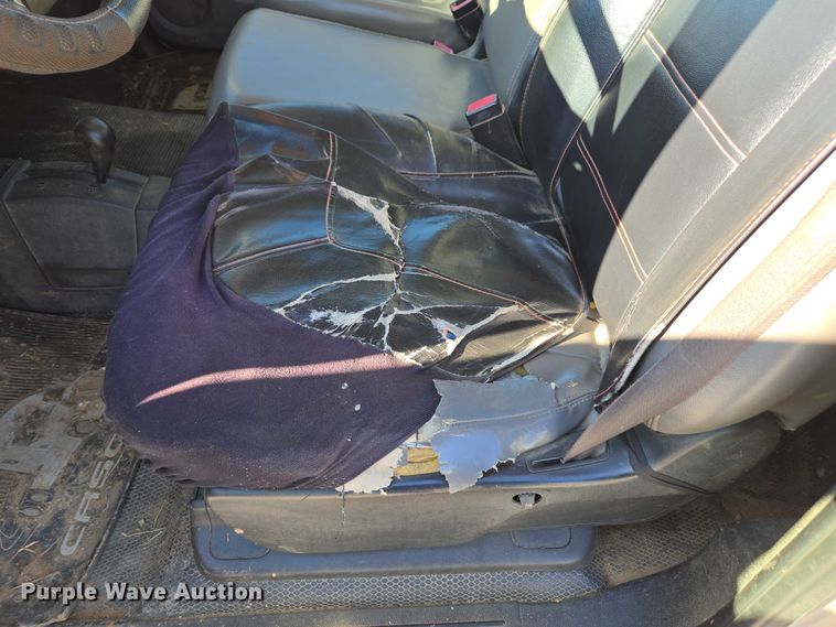 image for item DT4738 2008 GMC Sierra pickup truck