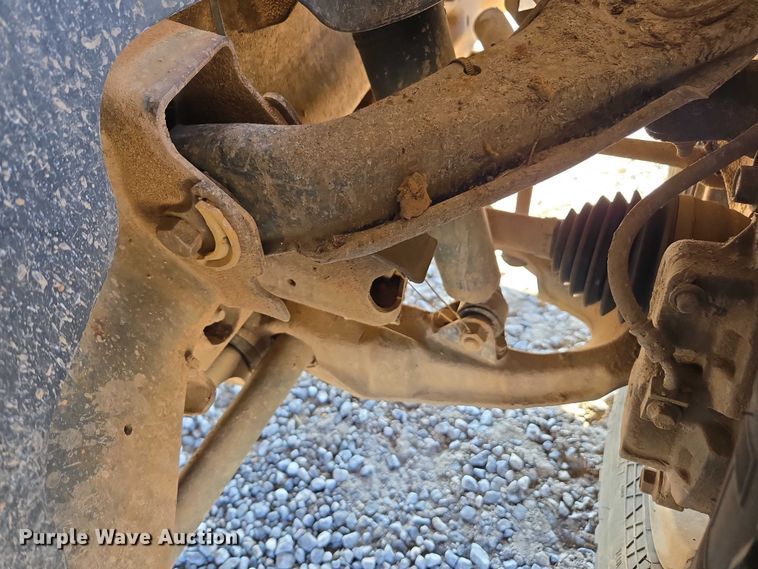 image for item DT4738 2008 GMC Sierra pickup truck