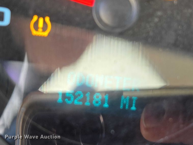 image for item DT4738 2008 GMC Sierra pickup truck