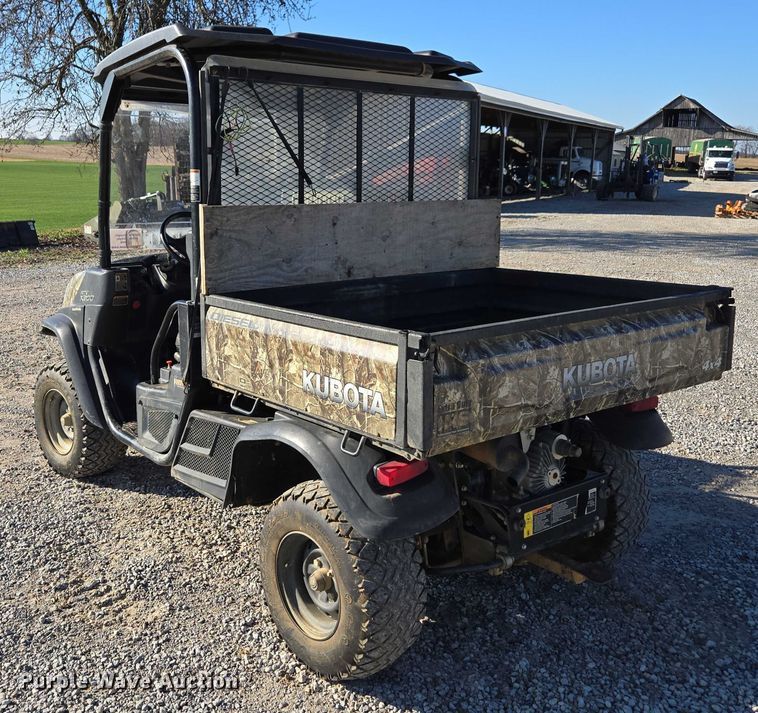 image for item DT4739 2017 Kubota RTV-X900 utility vehicle
