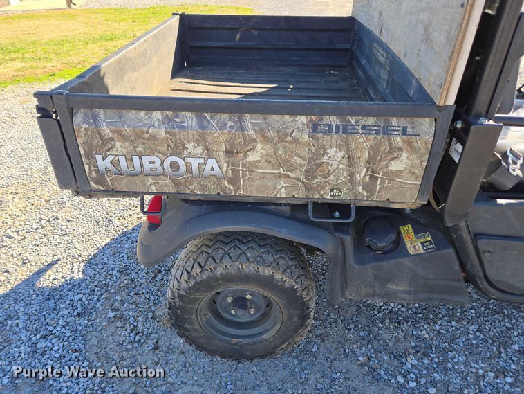 image for item DT4739 2017 Kubota RTV-X900 utility vehicle