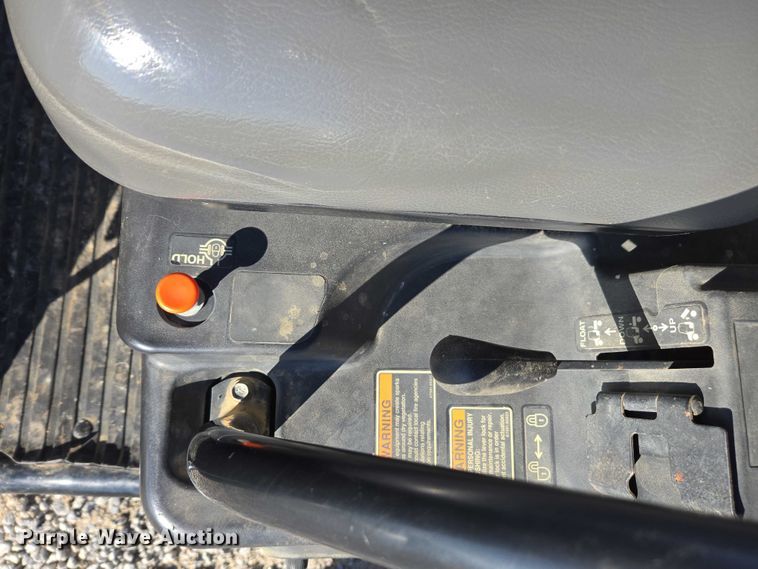 image for item DT4739 2017 Kubota RTV-X900 utility vehicle