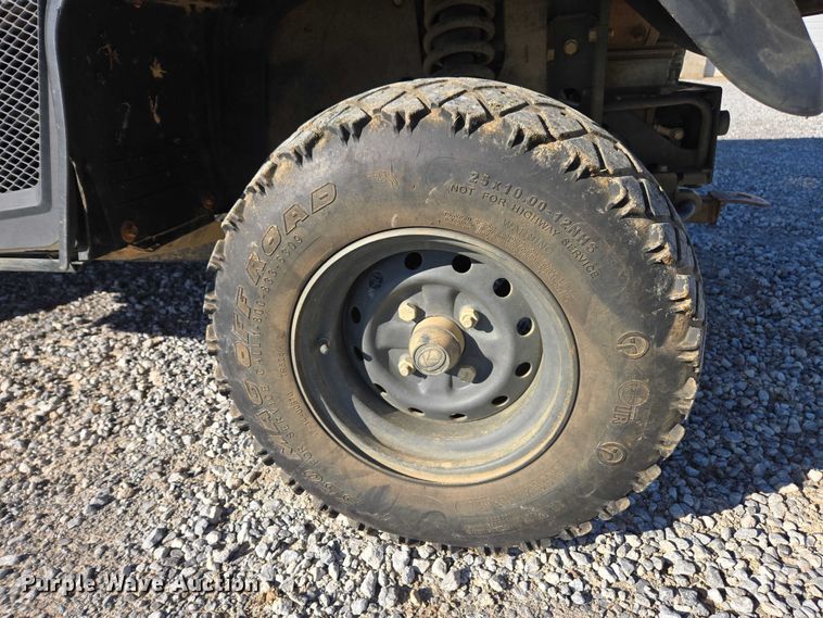 image for item DT4739 2017 Kubota RTV-X900 utility vehicle