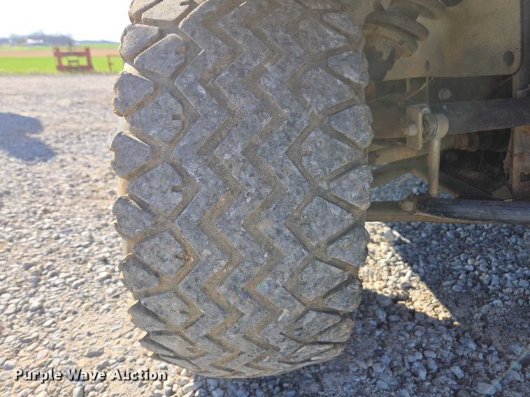 image for item DT4739 2017 Kubota RTV-X900 utility vehicle