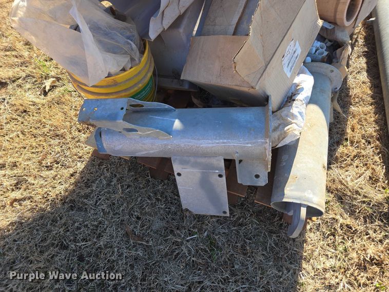 image for item DT4741 Center pivot parts