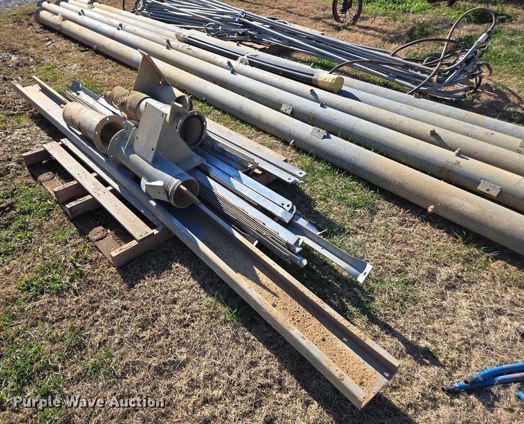 image for item DT4741 Center pivot parts