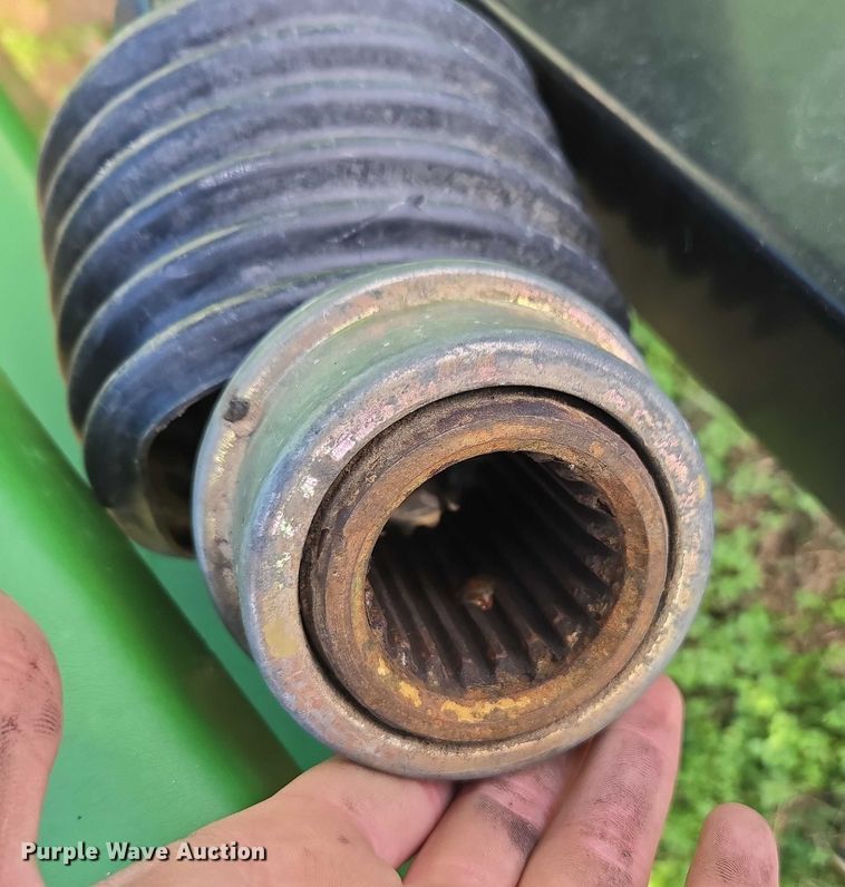 image for item DU2568 Unverferth Brent 776 grain cart